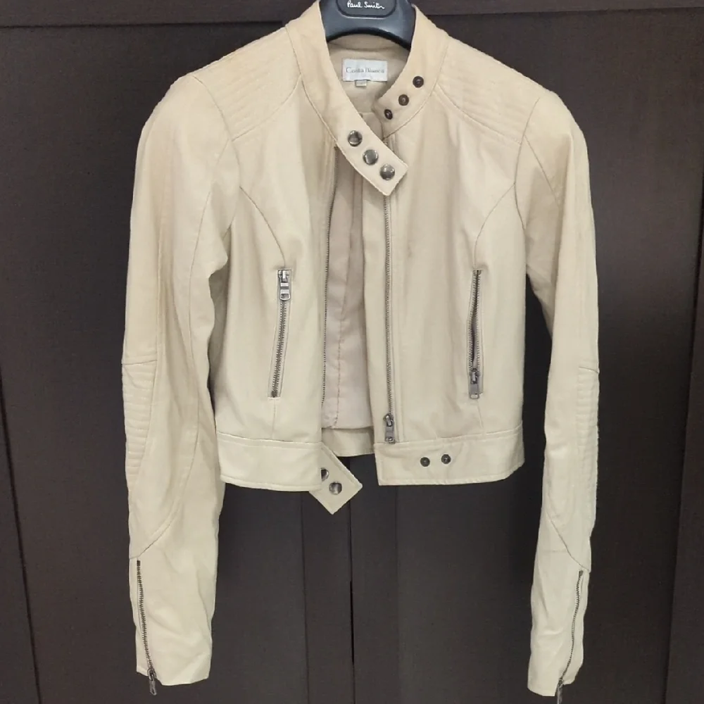 Costa Blanca Cream Faux Leather Motorcycle Jacket - Size 2 XS Great Condition - Picture 2 of 7
